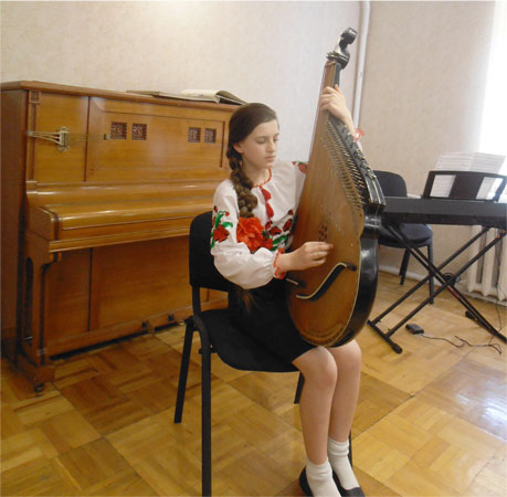 kar1258.jpg (45328 bytes)