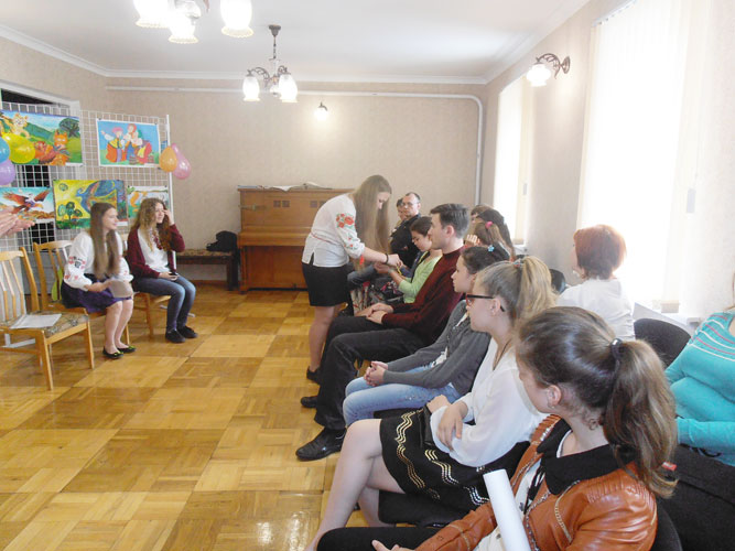 kar1308.jpg (77686 bytes)