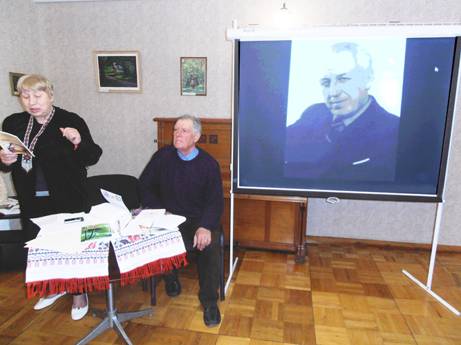 kar2082.jpg (141882 bytes)