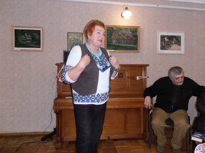 kar2341.jpg (73557 bytes)