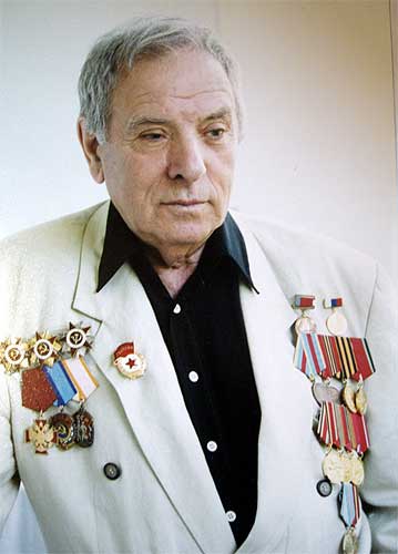 kar552.jpg (23792 bytes)